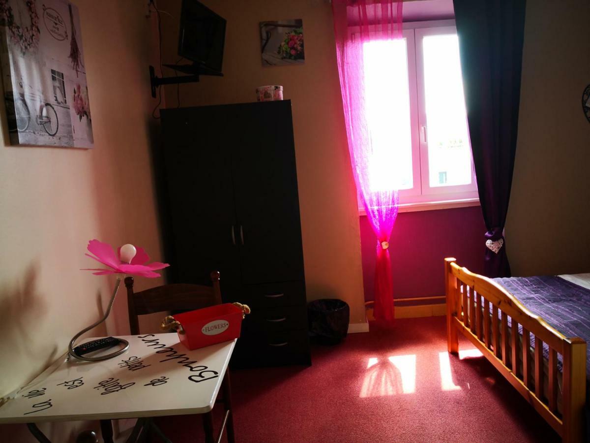Hotel O Fil De L'O Marseillette エクステリア 写真